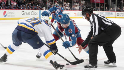 Gabriel Landeskog Faceoff St. Louis Blues Round 1 Game 1 2021 Playoffs