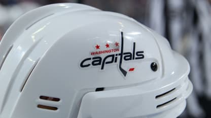 Capitals_logo_on_helmet
