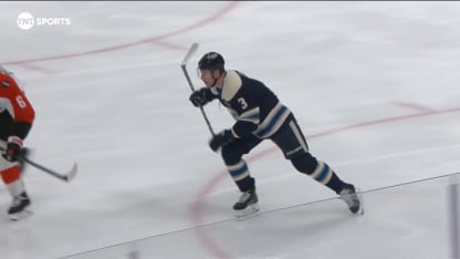 PHI@CBJ: Coyle scores goal against Dan Vladar