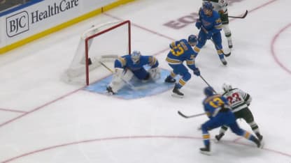 MIN@STL: Rossi scores goal against Jordan Binnington