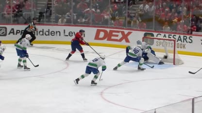 VAN@WSH: Chychrun scores goal against Thatcher Demko