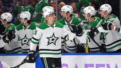 Stars herkutteli maaleilla Edmontonissa