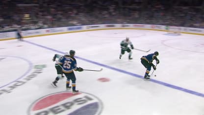 SEA@STL: Holloway scores empty-net goal to complete the hat trick