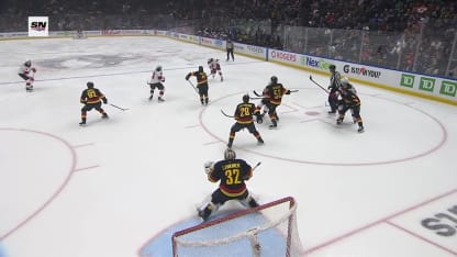 Hameenaho marque son premier but dans la LNH