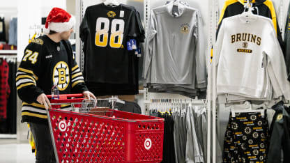 Bruins Take Part in Annual Holiday Toy Shopping 