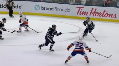 NYI@CBJ: Sillinger scores empty-net goal