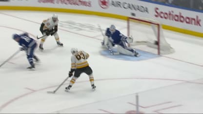 BOS@TOR: Minten scores goal against Dennis Hildeby
