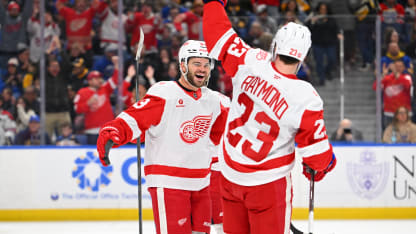 DET@BUF: DeBrincat scores PPG against Alex Lyon