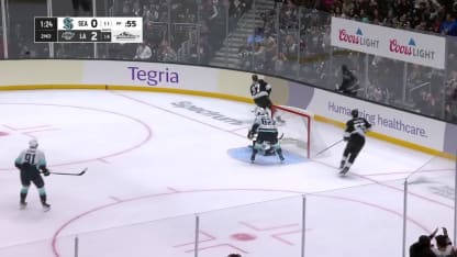 SEA@LAK: Daccord with a great save against Warren Foegele