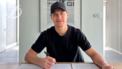 Guess who’s back: Gourde signs six-year deal with Lightning