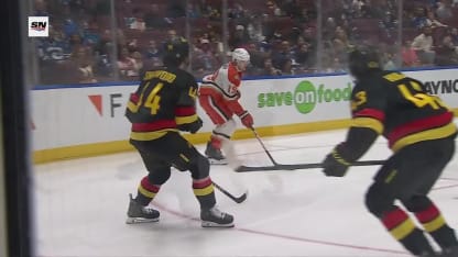 Terry a le compas dans l'oeil