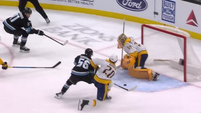 NSH@UTA: Yamamoto scores goal against Juuse Saros