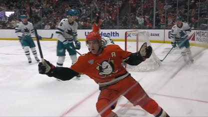 Carlsson goes end-to-end to grab early lead