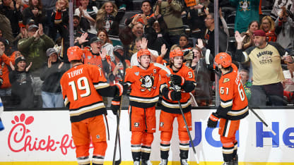 Carlsson scores on the power play to make it 2-0