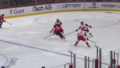 Bussi dit non au meilleur buteur de l'histoire