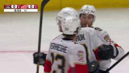 FLA at DET: Tkachuk breaks the ice