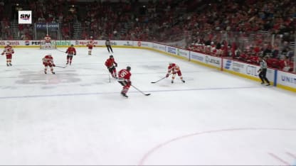 CGY@CHI: Coronato scores empty-net goal