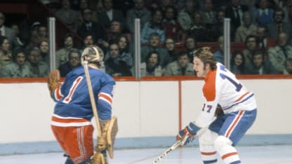 Murray Wilson #17 of the Montreal Canadiens skates in the 1970's at the Montreal Forum in Montreal, Quebec, Canada. Girchrist played for the Canadiens from 1972-1978.(Photo by Denis Brodeur/NHLI via Getty Images)