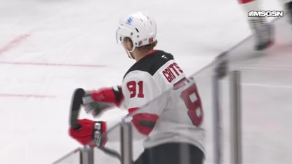 Gritsyuk trouve la lucarne en A.N.