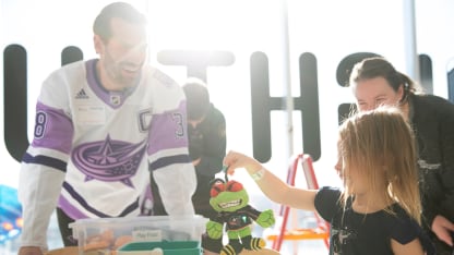 JennerGivesBack_Photo1