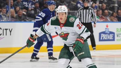 Minnesotas Trainer Hynes voll des Lobes über Rossi