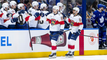 Luostarinen nakuttelee kolme pinnaa