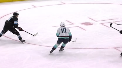 SEA@UTA: Crouse scores goal against Philipp Grubauer