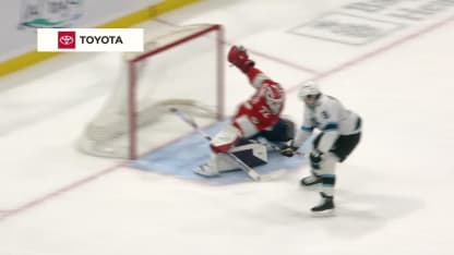 Schmaltz sort les mains en I.N.