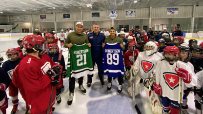 Robertson brothers host clinic for military kids