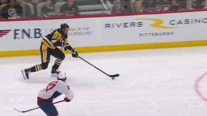 WSH@PIT: Hayes scores goal against Logan Thompson