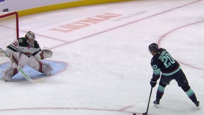 Gustavsson frustre Tolvanen en 2e période