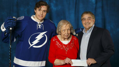 CommunityHero122216_2568x1444