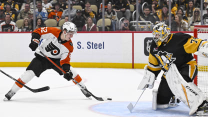 Barkey shows patience down low