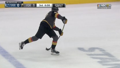 Theodore breaks through in 3rd