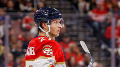 Florida Panthers center Eetu Luostarinen (27) looks on in the second period during a NHL game between the Washington Capitals and the Florida Panthers on November 13, 2025 at Amerant Bank Arena in Sunrise, FL.(Photo by Chris Arjoon/Icon Sportswire via Getty Images)