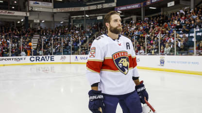 Aaron Ekblad Hockeyville Canada 9.18