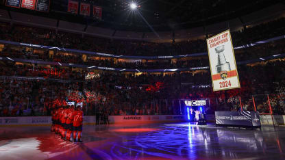 Les Panthers hissent la bannière de la Coupe Stanley