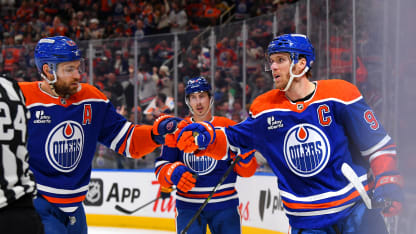 Connor McDavid Edmonton Oilers wieder auf Platz 1 der NHL-Scorerwertung