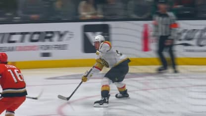 VGK@ANA: Holtz marca un gol contra John Gibson