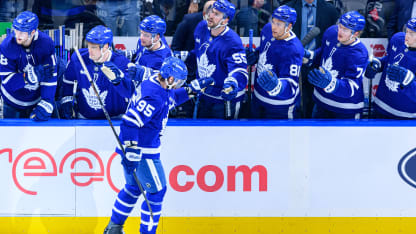 Oliver Ekman-Larsson visade vägen när Toronto Maple Leafs vände och vann