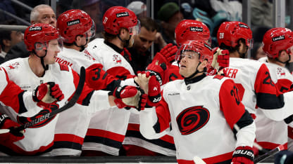 CAR@SEA: Ehlers scores goal against Joey Daccord