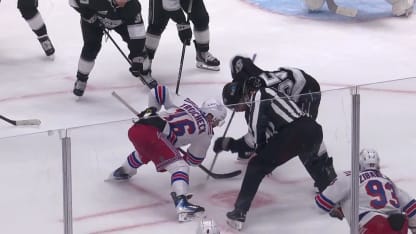 Miller surprend Forsberg tard en 3e période