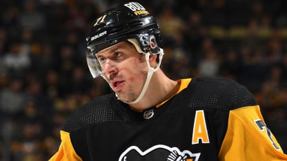 Malkin_Penguins_up_close