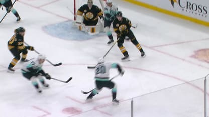 SEA@BOS: Tolvanen scores goal against Jeremy Swayman