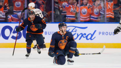 McDavid_celebrates