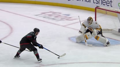 BOS@SEA: Catton scores PPG against Jeremy Swayman