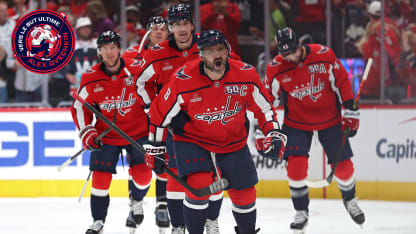 Ovechkin rejoint Gretzky avec son 894e but