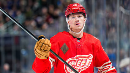 Raymond matchhjälte för Red Wings mot Rangers