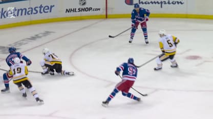 PIT@NYR: Zibanejad scores PPG against Stuart Skinner