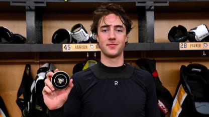 36746638_New_York_Islanders_v_Pittsburgh_Penguins__Deleted_User_20251010_022717